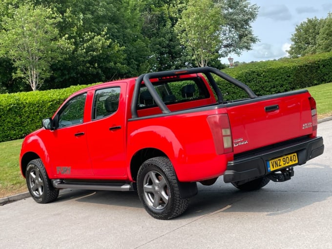 2025 Isuzu D-max