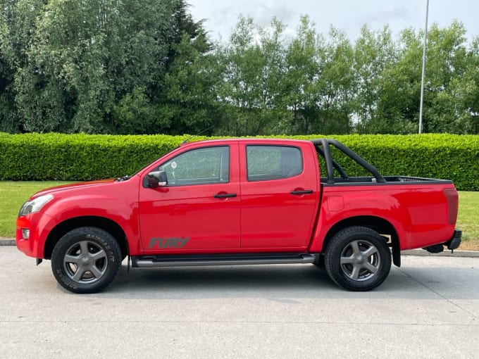 2025 Isuzu D-max