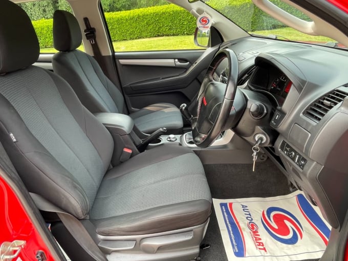 2025 Isuzu D-max