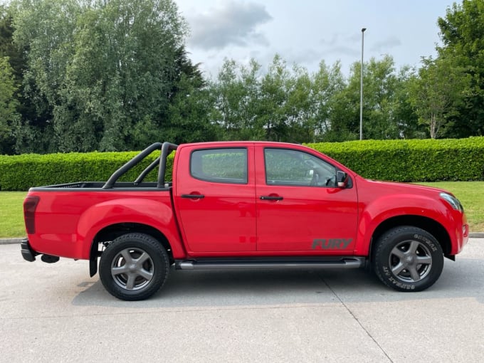 2025 Isuzu D-max