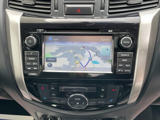 2025 Nissan Navara