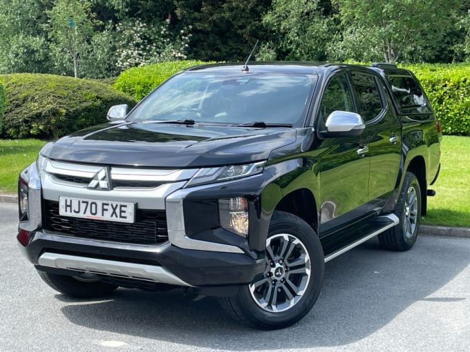 2025 Mitsubishi L200