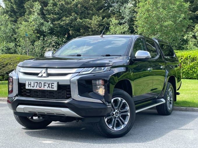 2025 Mitsubishi L200