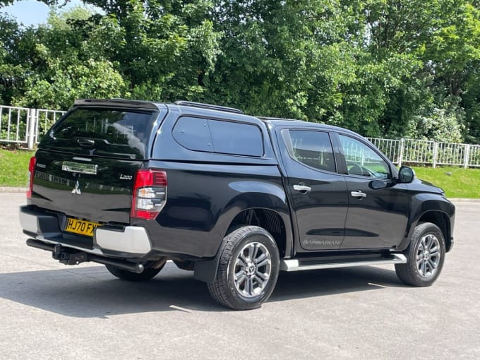 2025 Mitsubishi L200