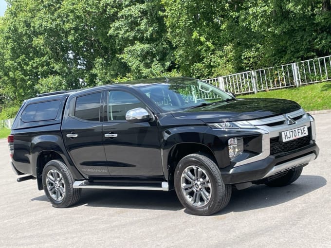 2025 Mitsubishi L200