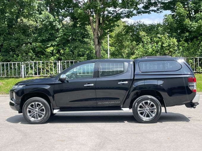 2025 Mitsubishi L200