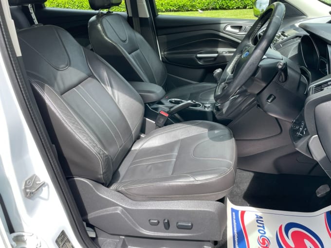 2025 Ford Kuga