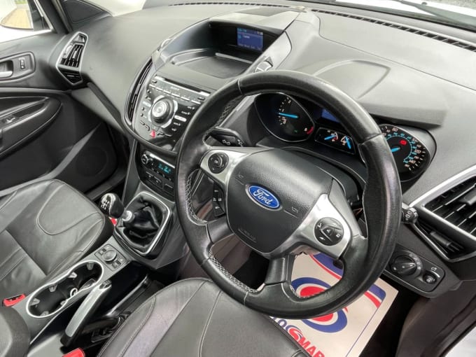 2025 Ford Kuga