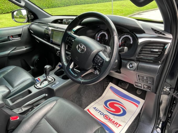 2025 Toyota Hi-lux