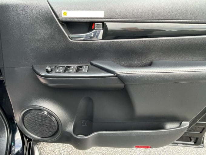 2025 Toyota Hi-lux