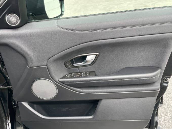 2025 Land Rover Range Rover Evoque