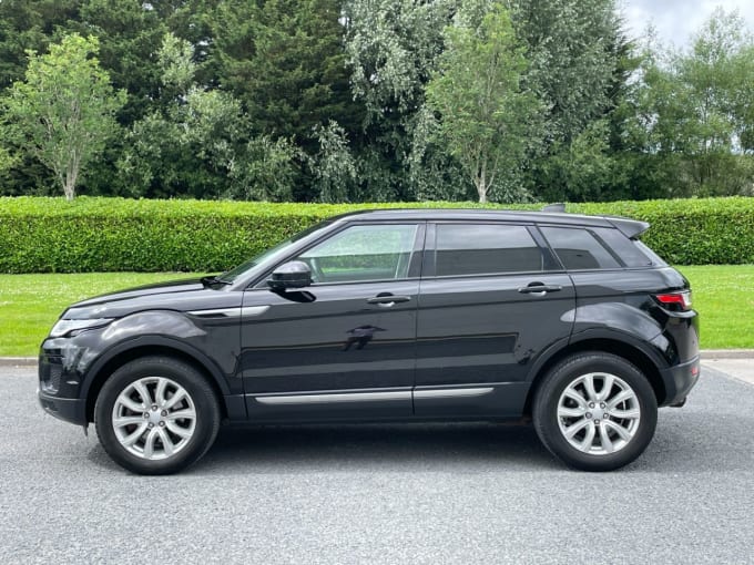 2025 Land Rover Range Rover Evoque
