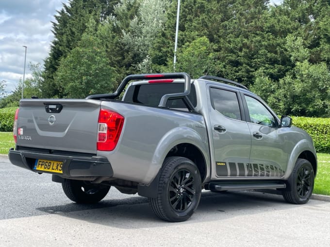 2025 Nissan Navara