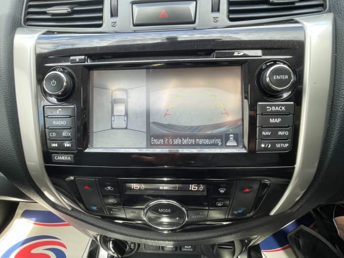 2025 Nissan Navara