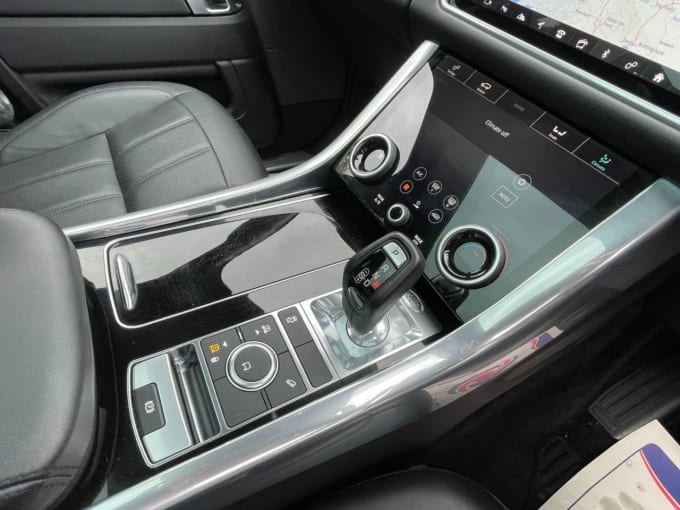 2025 Land Rover Range Rover Sport
