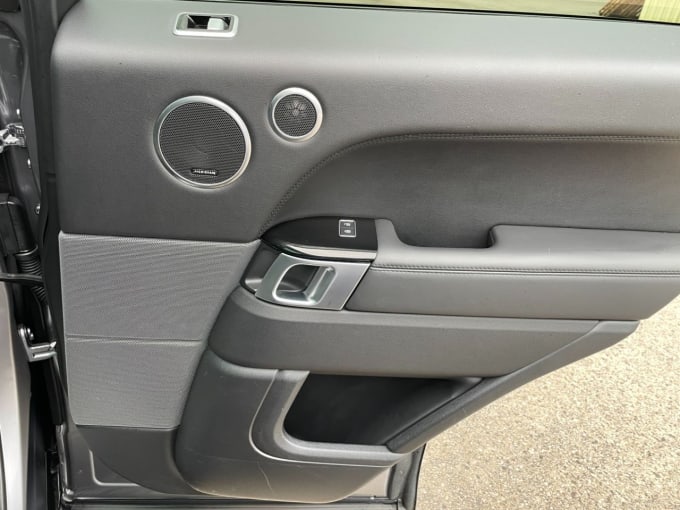 2025 Land Rover Range Rover Sport