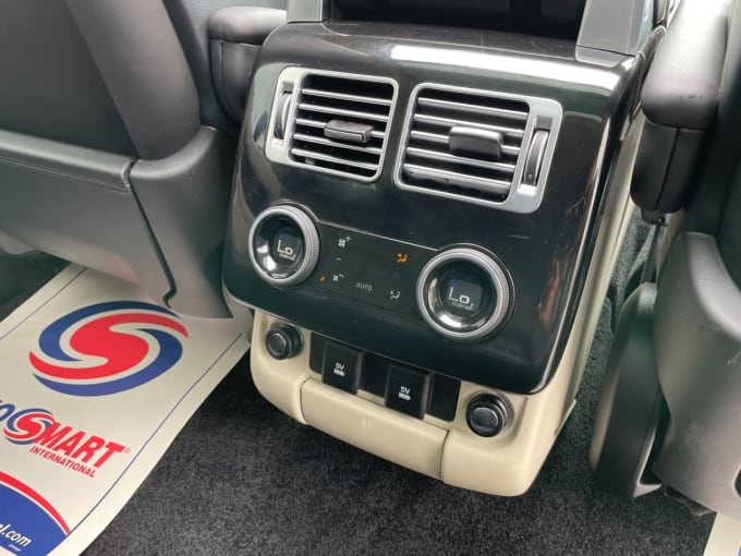 2025 Land Rover Range Rover