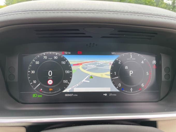 2025 Land Rover Range Rover