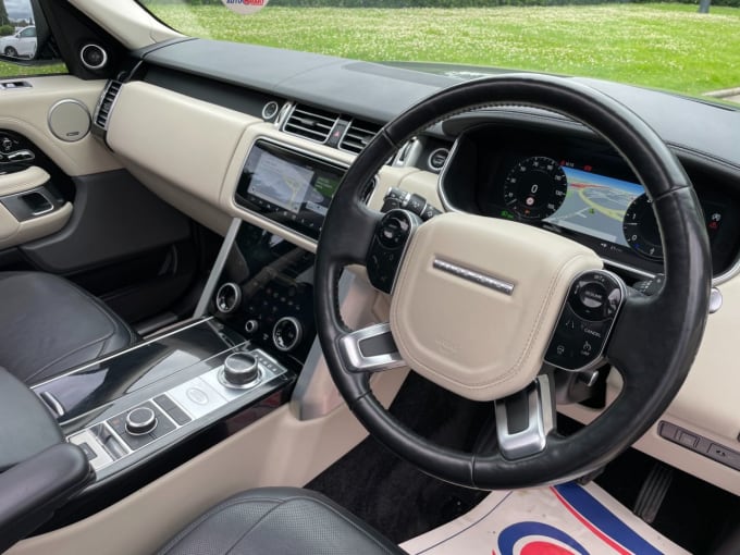 2025 Land Rover Range Rover