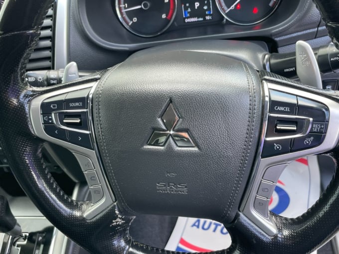 2025 Mitsubishi L200