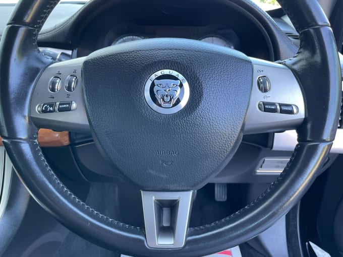2025 Jaguar Xf