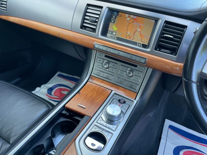 2025 Jaguar Xf
