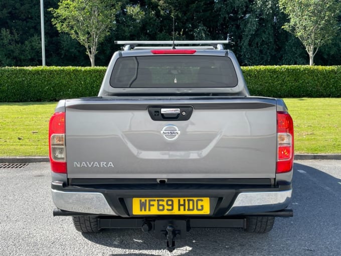 2025 Nissan Navara