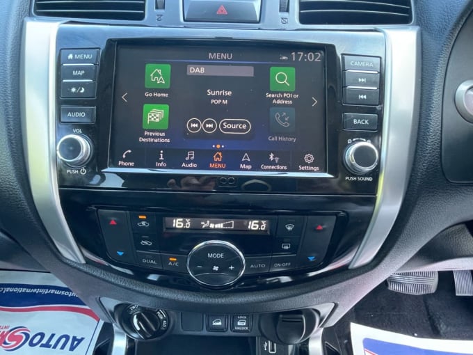 2025 Nissan Navara