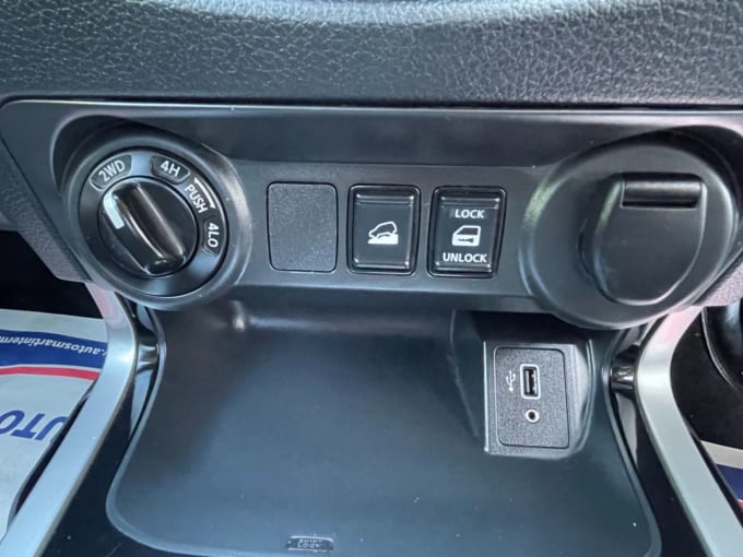 2025 Nissan Navara