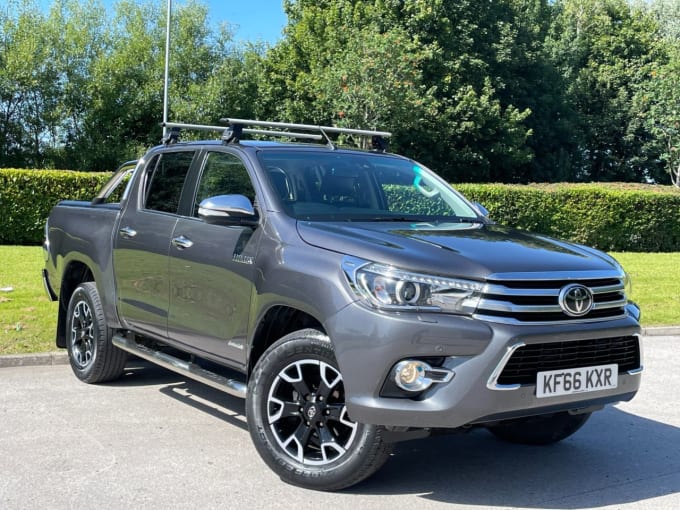 2025 Toyota Hi-lux