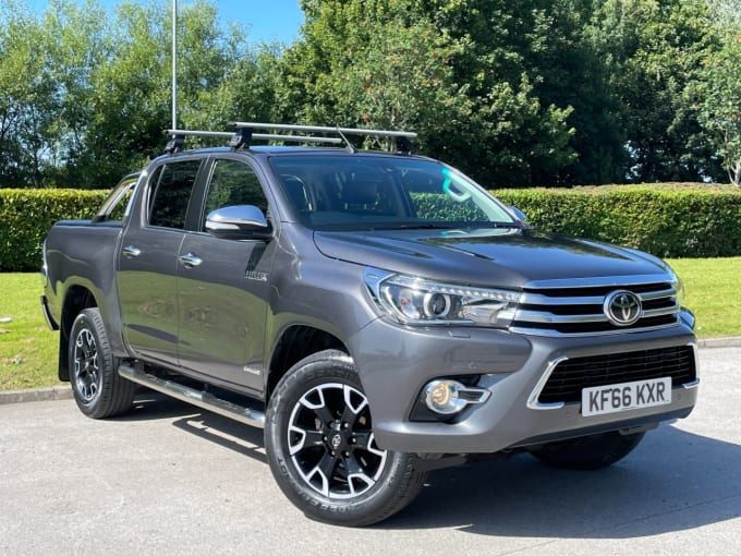 2025 Toyota Hi-lux