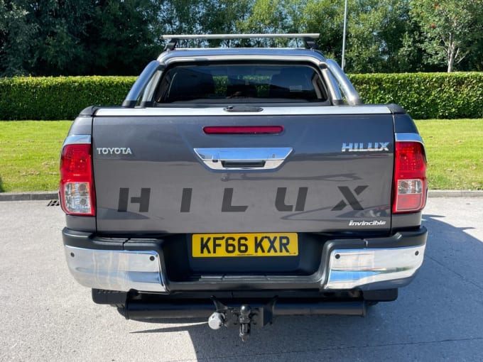 2025 Toyota Hi-lux