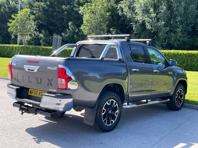 2025 Toyota Hi-lux