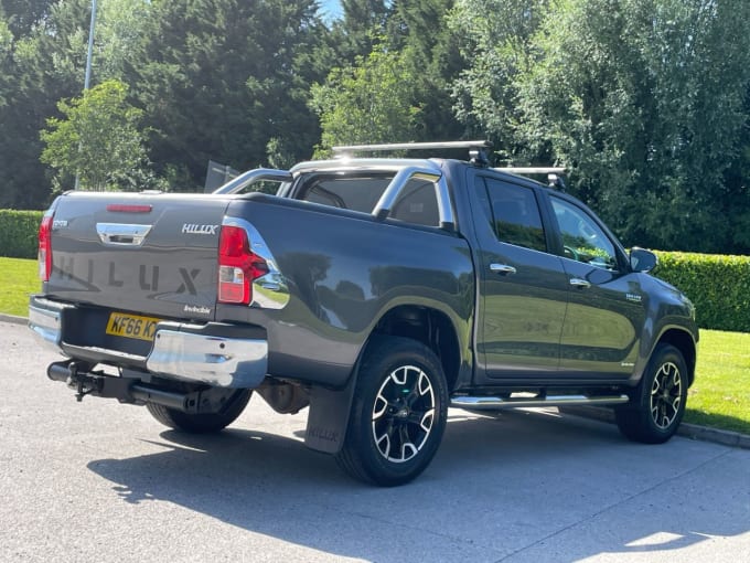 2025 Toyota Hi-lux