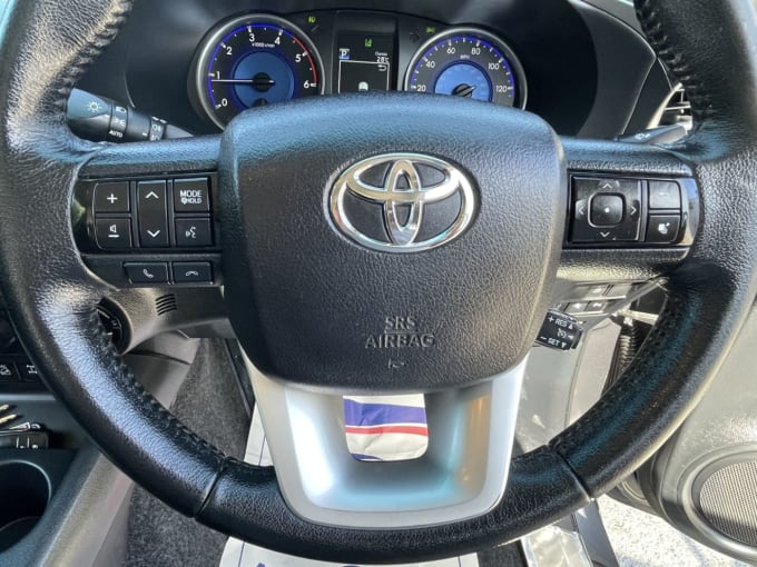 2025 Toyota Hi-lux