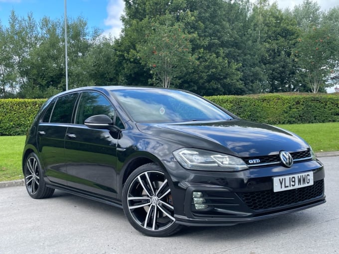 2025 Volkswagen Golf