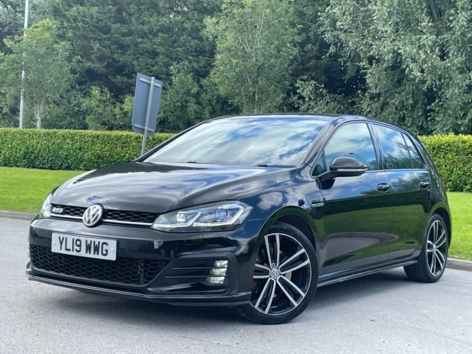 2025 Volkswagen Golf