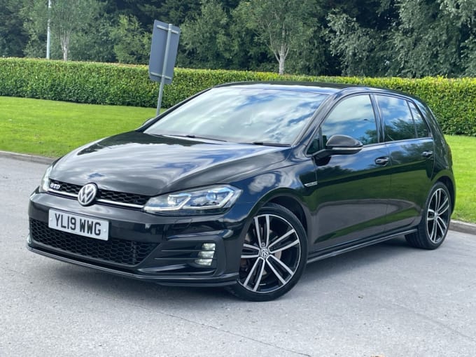 2025 Volkswagen Golf