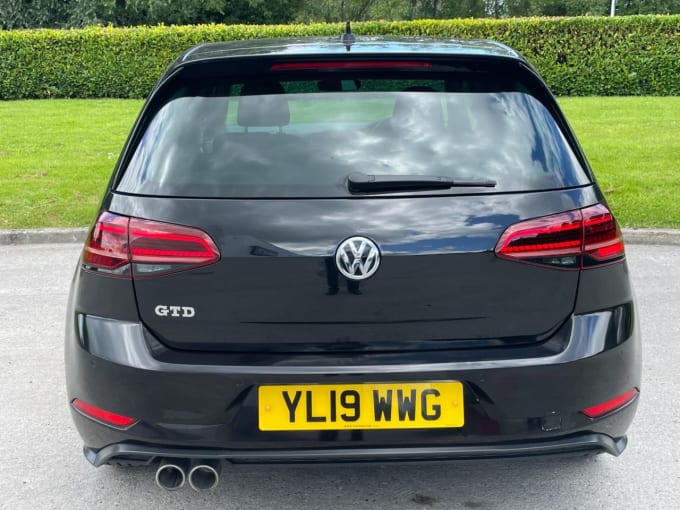 2025 Volkswagen Golf