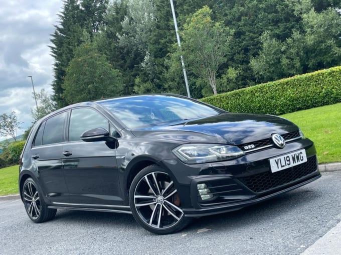 2025 Volkswagen Golf