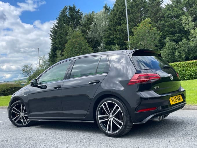 2025 Volkswagen Golf