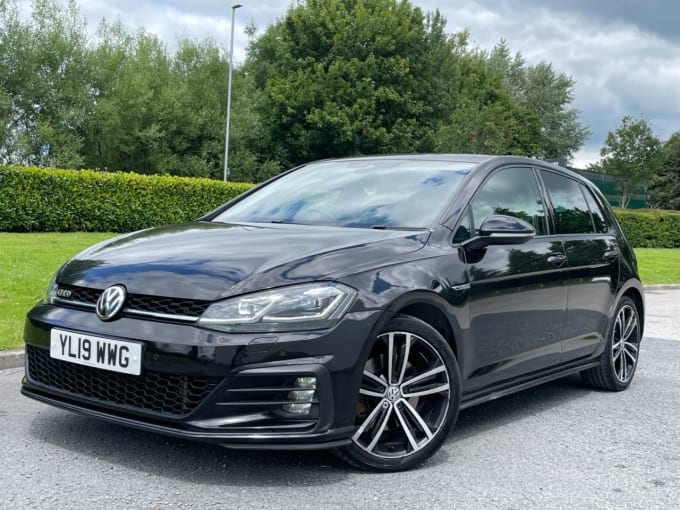 2025 Volkswagen Golf