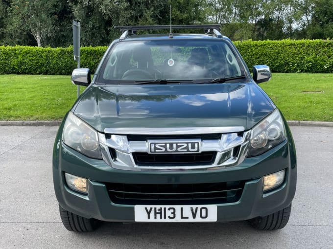 2025 Isuzu D-max