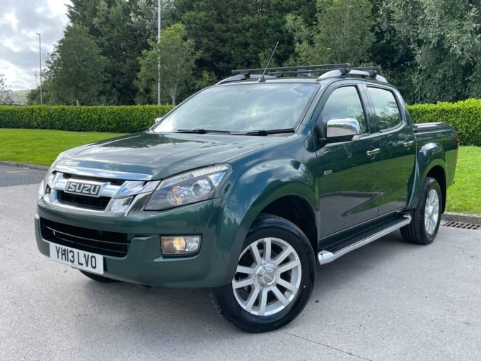 2025 Isuzu D-max
