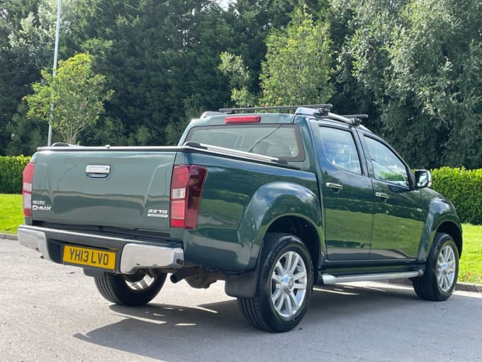 2025 Isuzu D-max