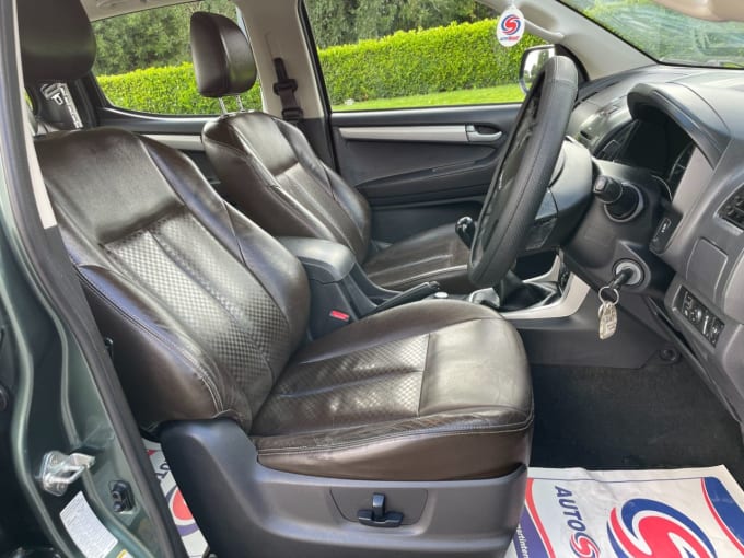 2025 Isuzu D-max