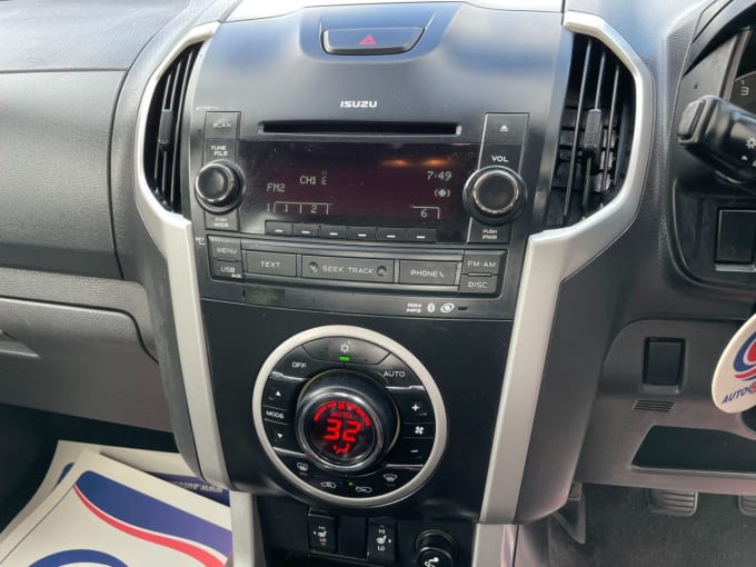 2025 Isuzu D-max