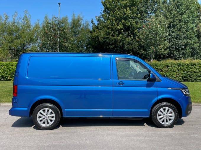 2025 Volkswagen Transporter
