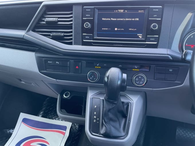 2025 Volkswagen Transporter