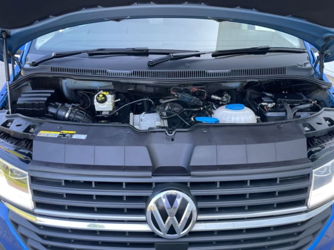 2025 Volkswagen Transporter